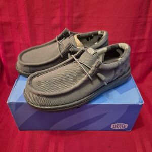 Hey Dude Women's Charcoal Slip-On Loafers Sz 8